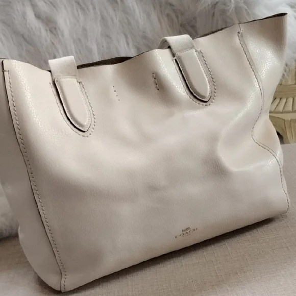 Coach Off-White Leather Tote - Picture 3 of 16
